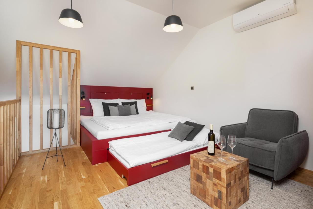 Ferienwohnung Rezidence Konevova, Mikulov Exterior foto