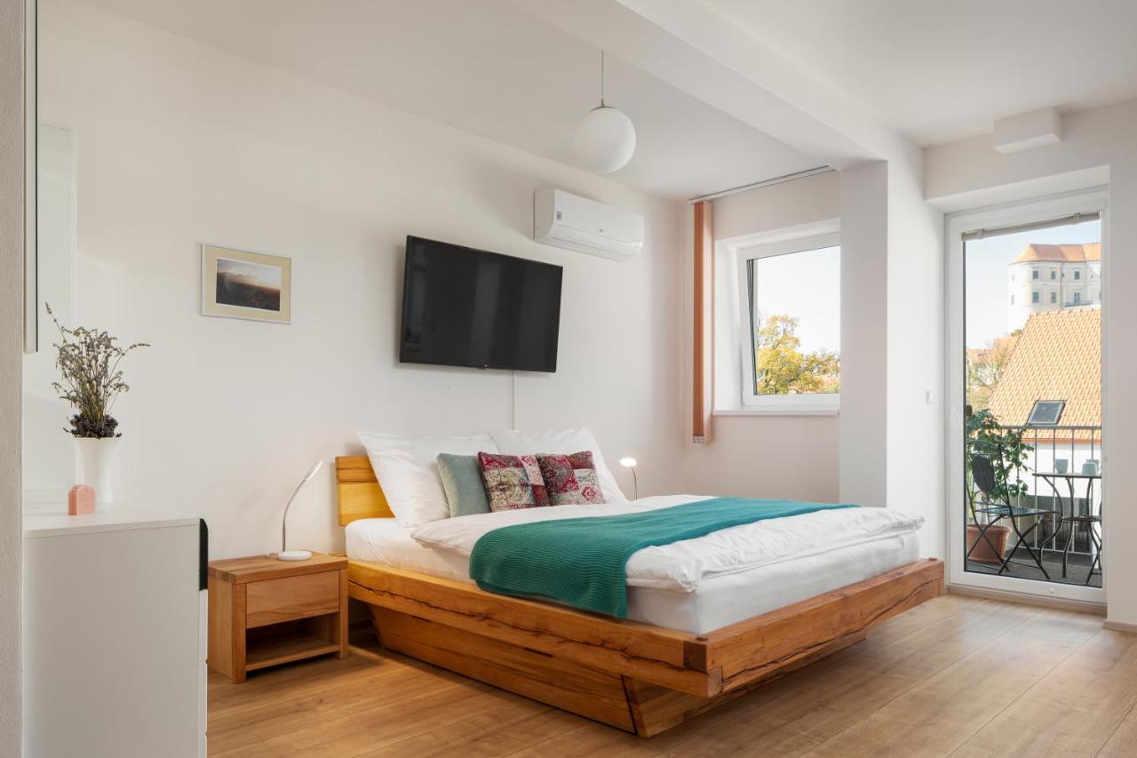 Ferienwohnung Rezidence Konevova, Mikulov Exterior foto