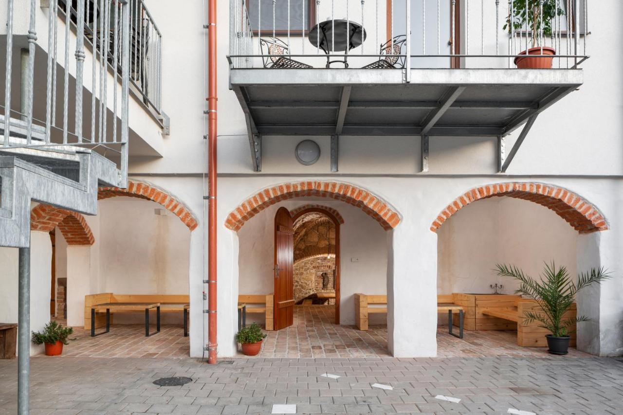 Ferienwohnung Rezidence Konevova, Mikulov Exterior foto